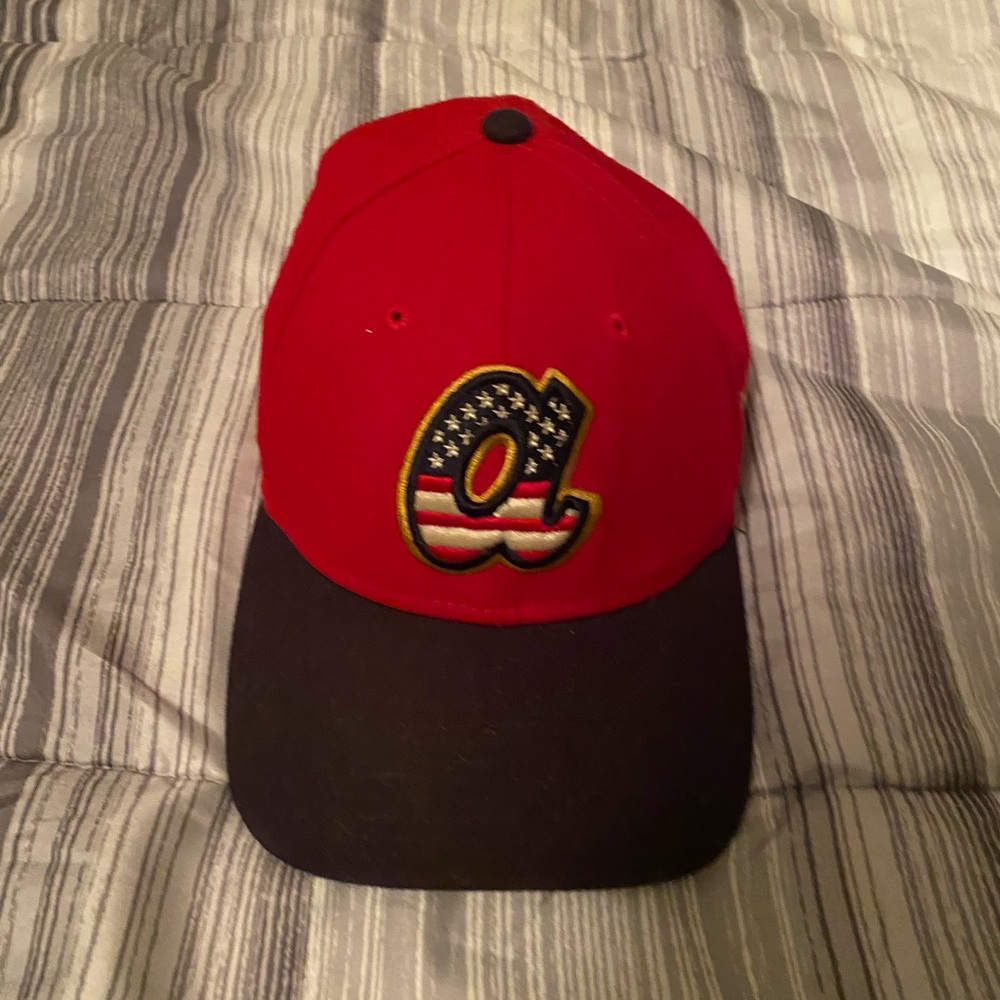 Atlanta Braves fitted 4th of July hat